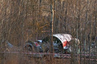 Eksperci: Śladowe ilości materiałów wybuchów na wraku tupolewa. Nie było wybuchu