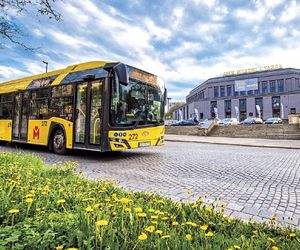 Najdłuższe linie autobusowe w woj. śląskim pokazują złożoność Śląska. To nie jest podróż za jeden uśmiech