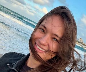 Karolina Kowalkiewicz sprzedaje swoje zdjęcia. Tak się tłumaczy. W Polsce ludzie dalej są ograniczeni