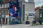 W Olsztynku i we Fromborku pojawiły się murale z Mikołajem Kopernikiem [ZDJĘCIA]