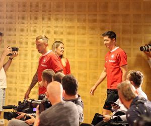 Polska - Mołdawia: Robert Lewandowski przyleciał w ostatniej chwili! Przyłapali go