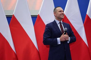 Karol Nawrocki traci zaufanie wyborców? Znamy wyniki badania po aferze z mieszkaniem