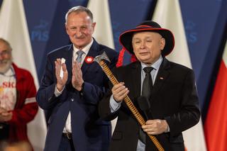 Jak wyglądają spotkania z Kaczyńskim od środka? “Tu nikt się nie liczy z kosztami” 