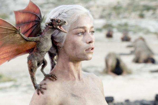Gra o tron, Emilia Clarke