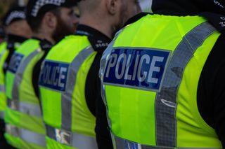 29-letni mężczyzna wszedł do szpitala z kuszą. Zatrzymała go policja
