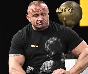 Mariusz Pudzianowski pokazał swoją mamę. Są jak dwie krople wody!