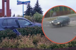 Zaparkował na środku ronda. Internauci kipią ze śmiechu [WIDEO]