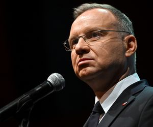 Andrzej Duda szczegółowo opisał chwile katastrofy smoleńskiej. Do dziś pamięta ostatnią rozmowę z Lechem Kaczyńskim