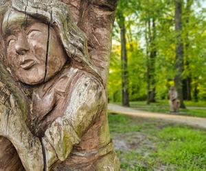 To jedno z najbardziej romantycznych miejsc w Polsce na weekend dla kobiet po 50-tce. Swoją wielką miłość przeżywała tu Michalina Wisłocka
