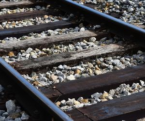 Groza na dworcu w Poznaniu! Pasażerka wpadła między wagon a peron