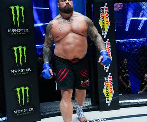 Mariusz Pudzianowski vs Eddie Hall