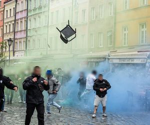 Dantejskie sceny we Wrocławiu przed finałem LK. Latające krzesełka, armatki wodne w akcji [WIDEO, GALERIA]