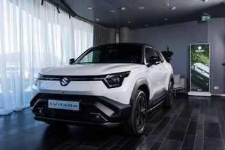 Suzuki eVitara zaprezentowane w Warszawie. Kluczową rolę odegra cena