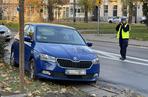 Dzieci zmiecione z pasów na Pradze-Północ. Kobieta za kierownicą