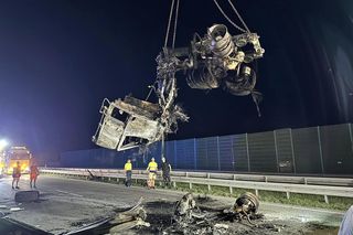 Wypadek i pożar TIRa zablokował A1 na wiele godzin