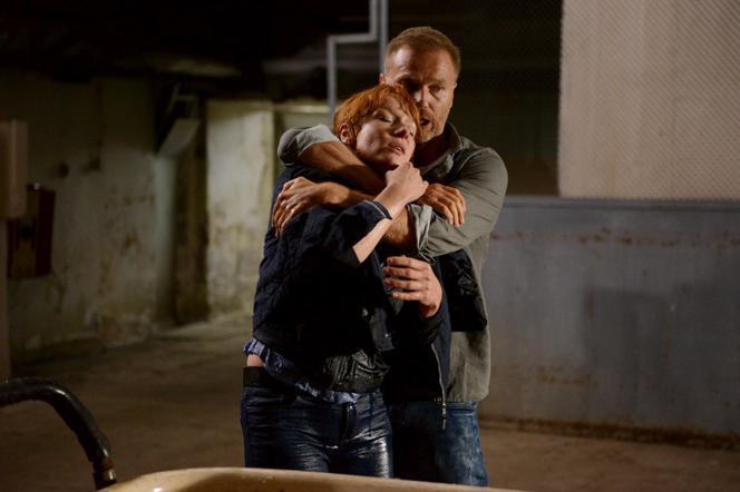 Komisarz Alex 13 sezon odc. 2. Piotr (Krystian Wieczorek), Lucyna (Magdalena Walach)