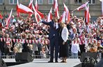 Gwiazdy na marszu patriotów. Sprawdźcie, kto się pojawił